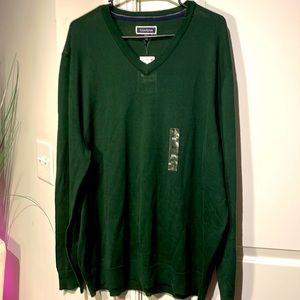 Club room sweater